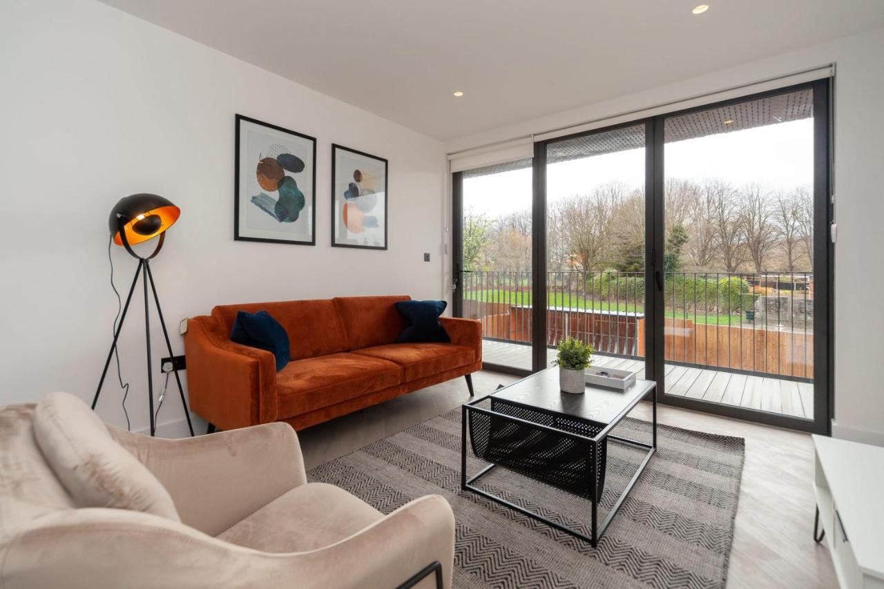 Modern 2 Bedroom Apartment In Wimbledon لندن المظهر الخارجي الصورة
